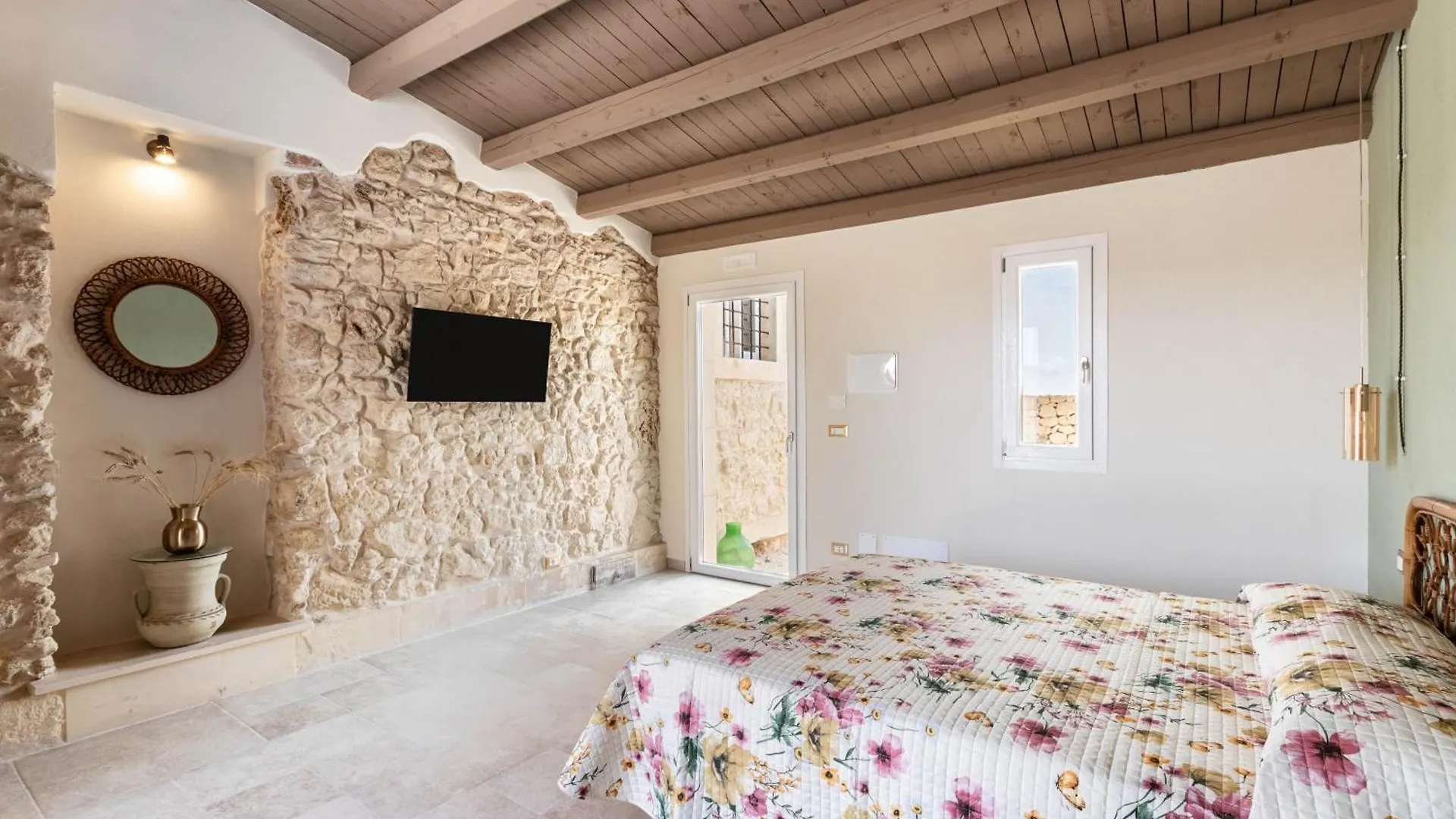 Casale Micale Villa Noto Farm stay
